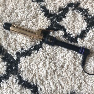 Hot Tools Curling Iron {1 1/4 inch}